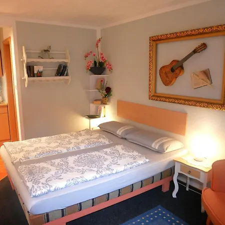 Apartament Lievert Mit Terrasse Und Grillmoeglichkeit Trassenheide